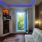 Les Sureaux Апартаменты