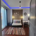 Les Sureaux Апартаменты *