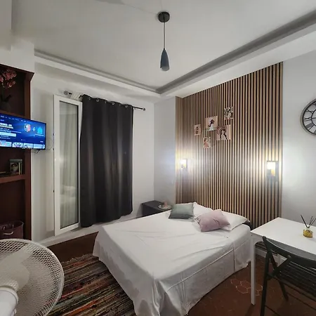 Les Sureaux - Hyper-centre - Design & Wifi - Ideal Visite דירה